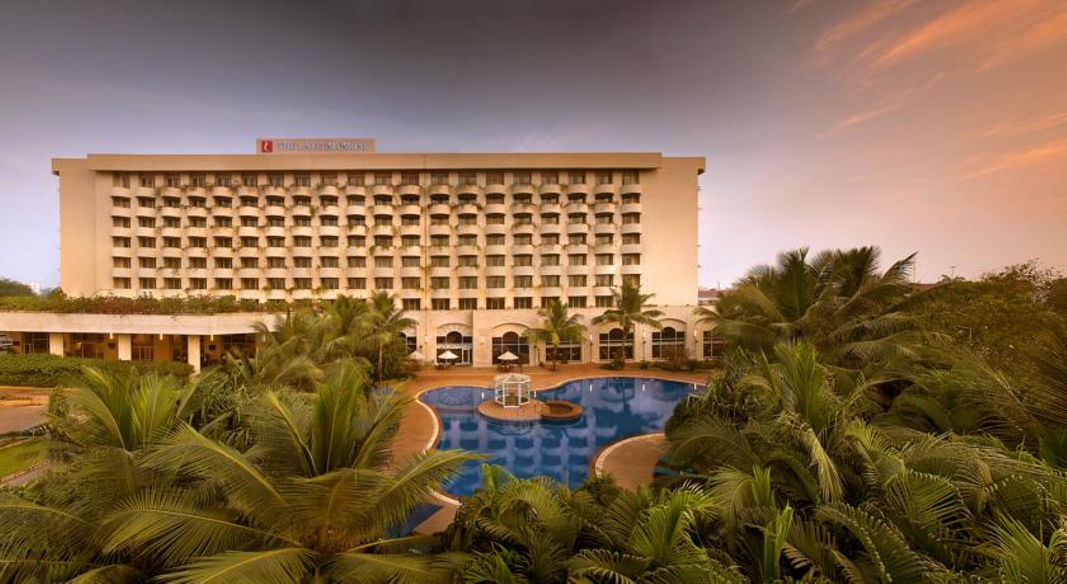 Hotel The Lalit Bombay Exterior foto The Royal