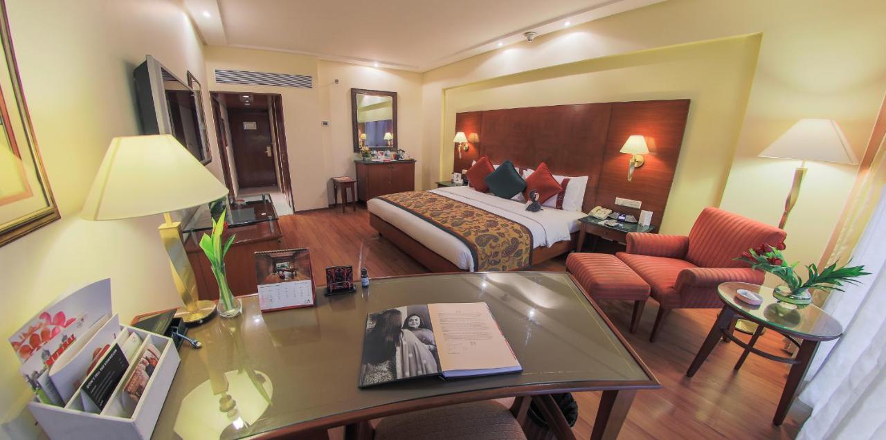 Hotel The Lalit Bombay Exterior foto A room at the Taj Bengal